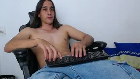 neitan___ online show from June 10, 2026, 10:19 pm