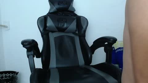neitan___ online show from June 19, 2026, 1:21 am