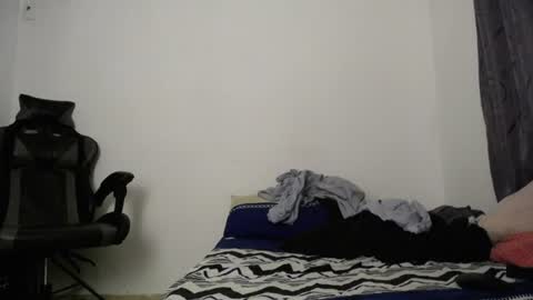 neitan___ online show from June 25, 2026, 1:38 am