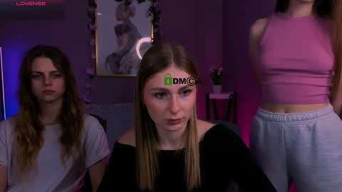 Snapshot of nekky_mouse chatting on January 13, 2026, 10:20 am Meow online show from January 13, 2026, 10:20 am