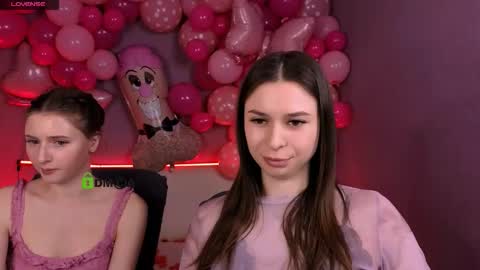 Snapshot of nekky_mouse chatting on February 11, 2026, 11:26 am Meow online show from February 11, 2026, 11:26 am