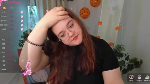 neko_moor online show from November 1, 2025, 8:33 pm