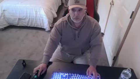 nelsonbucara online show from April 4, 2026, 11:35 pm