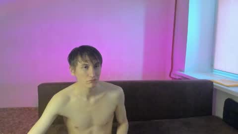 Alex online show from April 3, 2026, 6:44 am