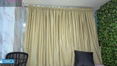 Salome Nena cupcake online show from March 25, 2026, 11:05 am