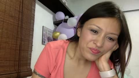 Snapshot of nena_lov chatting on July 14, 2026, 11:43 pm Star online show from July 14, 2026, 11:43 pm