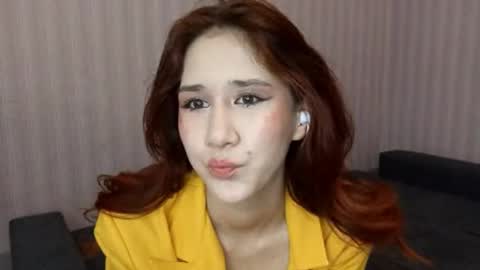 Snapshot of nenitawildes chatting on November 27, 2025, 9:33 am Reily online show from November 27, 2025, 9:33 am