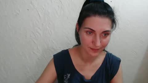 Snapshot of nensyfay_ chatting on December 14, 2024, 11:56 pm Nensy online show from December 14, 2024, 11:56 pm