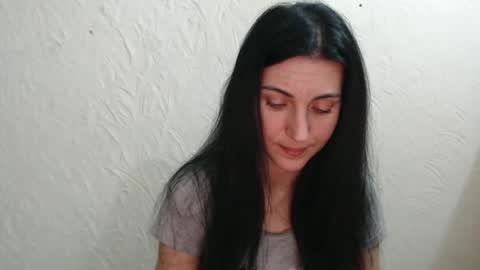 Snapshot of nensyfay_ chatting on December 20, 2024, 8:23 pm Nensy online show from December 20, 2024, 8:23 pm