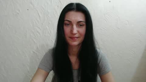 Snapshot of nensyfay_ chatting on January 10, 2025, 8:48 pm Nensy online show from January 10, 2025, 8:48 pm