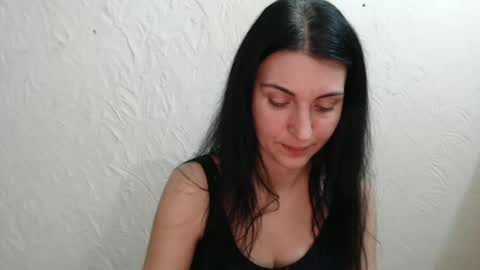 Snapshot of nensyfay_ chatting on February 1, 2025, 12:29 am Nensy online show from February 1, 2025, 12:29 am