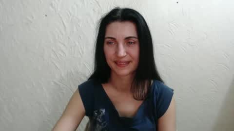 Snapshot of nensyfay_ chatting on February 15, 2025, 3:42 am Nensy online show from February 15, 2025, 3:42 am