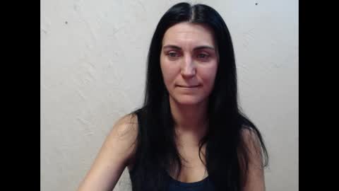 Snapshot of nensyfay_ chatting on February 19, 2025, 2:23 pm Nensy online show from February 19, 2025, 2:23 pm