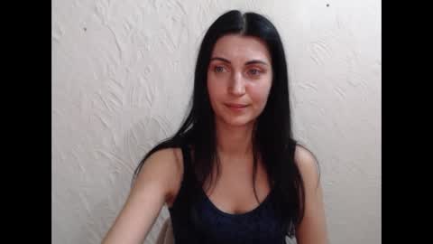 Snapshot of nensyfay_ chatting on February 19, 2025, 5:27 pm Nensy online show from February 19, 2025, 5:27 pm