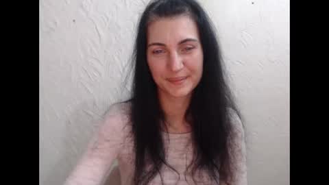 Snapshot of nensyfay_ chatting on October 10, 2025, 7:35 pm Nensy online show from October 10, 2025, 7:35 pm