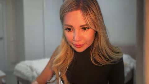 Snapshot of nensysafrons chatting on April 11, 2026, 4:00 pm NensySafrons online show from April 11, 2026, 4:00 pm