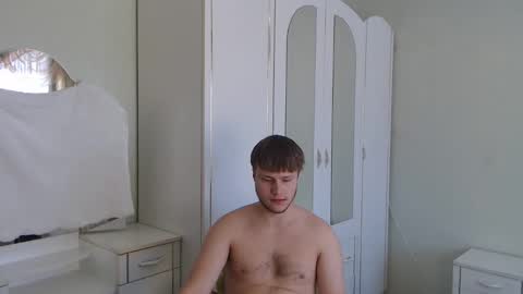 Snapshot of nenvol1 chatting on February 22, 2025, 12:08 pm better ask online show from February 22, 2025, 12:08 pm