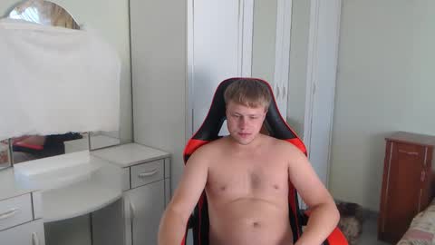 Snapshot of nenvol1 chatting on September 22, 2025, 11:12 am better ask online show from September 22, 2025, 11:12 am