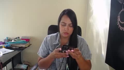 kelly lopez online show from September 27, 2025, 2:44 pm