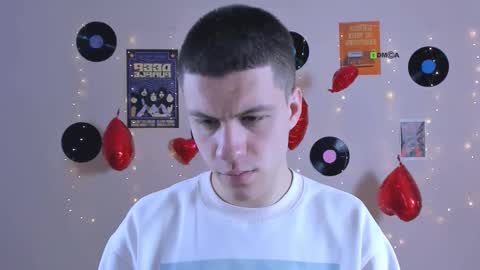 Snapshot of neo_raze_ chatting on February 16, 2026, 7:32 pm neo_raze_ online show from February 16, 2026, 7:32 pm