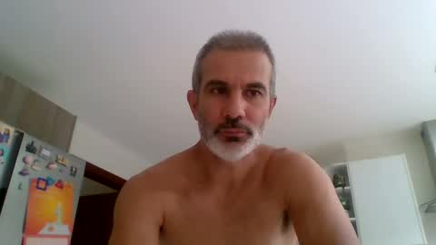 neodent online show from November 11, 2025, 4:40 pm