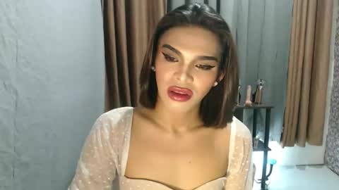 neomi online show from April 3, 2026, 9:40 am