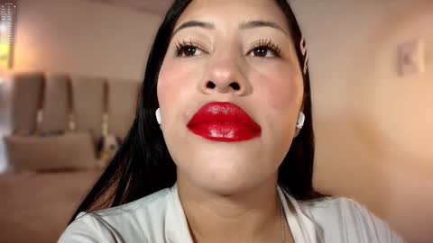 Helena    Every Friday new video for my fan club loves  online show from January 9, 2025, 6:47 pm