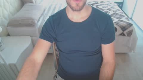 Nerchia89 online show from November 4, 2025, 2:27 pm