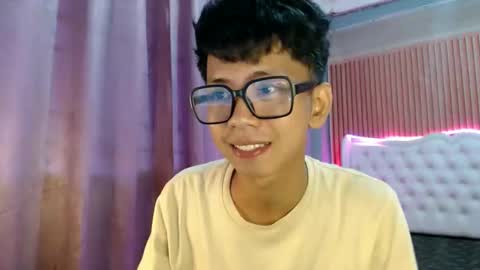 Ethan online show from June 10, 2026, 10:08 pm