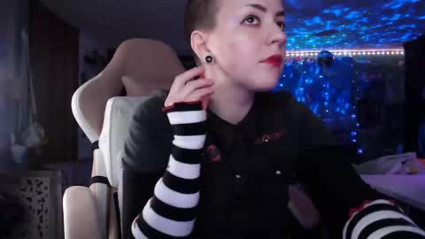 Snapshot of nerdy_squirty chatting on October 20, 2025, 8:15 am NerdySquirty online show from October 20, 2025, 8:15 am