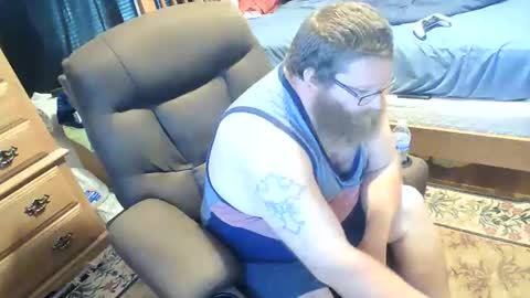 Snapshot of nerdychub4fun chatting on May 10, 2026, 2:44 pm nerdychub4fun online show from May 10, 2026, 2:44 pm