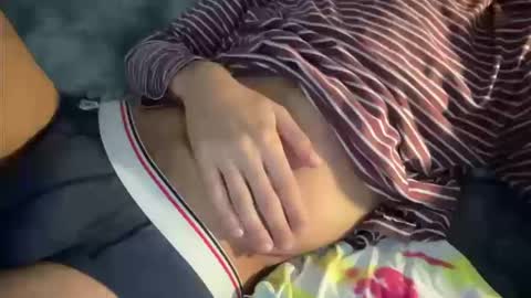 Xavy online show from October 19, 2025, 10:32 pm