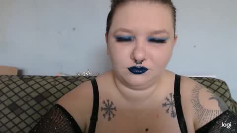 Snapshot of neriphine chatting on October 24, 2025, 9:49 am Neriphine online show from October 24, 2025, 9:49 am