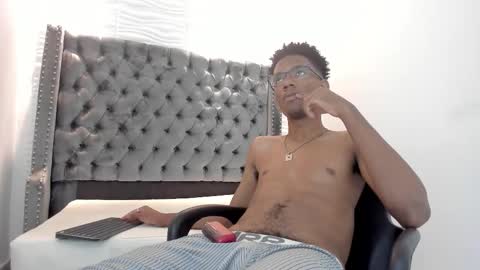 Snapshot of nero_reyd chatting on September 19, 2025, 8:20 pm Nero online show from September 19, 2025, 8:20 pm