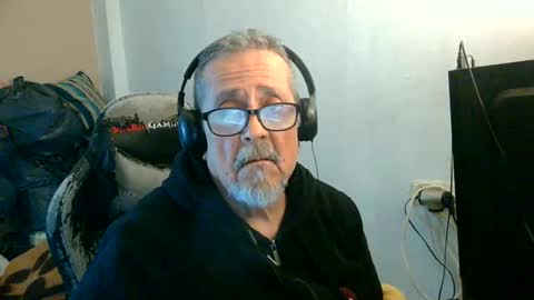 Snapshot of neron401 chatting on April 26, 2026, 1:31 pm neron401 online show from April 26, 2026, 1:31 pm