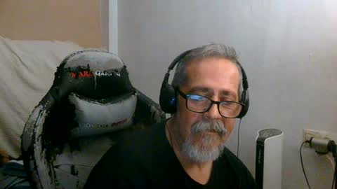 neron401 online show from July 11, 2026, 2:14 am