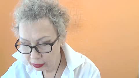 Snapshot of nessyjenixs chatting on November 25, 2025, 8:25 am NessyJenixs online show from November 25, 2025, 8:25 am