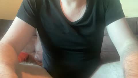 Neu242Gierig online show from September 18, 2025, 5:53 am