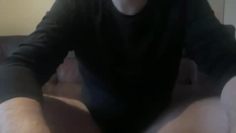 Neu242Gierig online show from February 7, 2026, 7:01 am