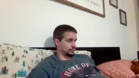 nevie128 online show from May 11, 2026, 10:54 am
