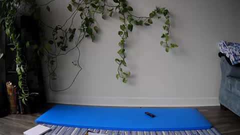 luna online show from January 11, 2025, 10:07 pm