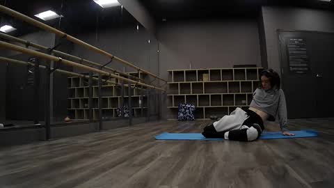 luna online show from April 7, 2026, 2:28 pm