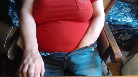 Lilly  online show from December 15, 2025, 9:57 am