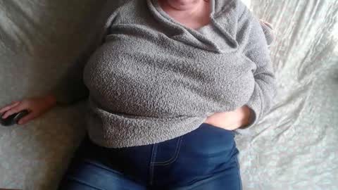 Lilly  online show from January 15, 2026, 7:57 am