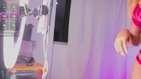 ximena online show from January 7, 2025, 11:35 pm