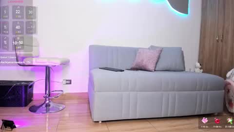 ximena online show from September 19, 2025, 10:32 pm