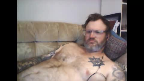Snapshot of newbreed666 chatting on November 2, 2025, 6:10 pm NEWBREED666 online show from November 2, 2025, 6:10 pm