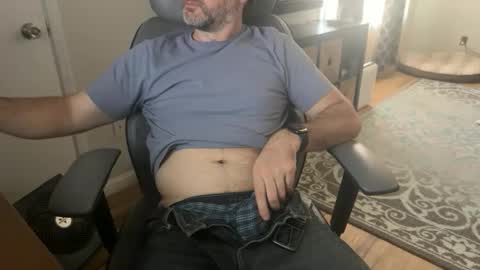 newguy_097 online show from October 1, 2025, 9:54 pm