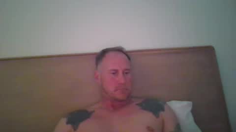 amandandhisgirl online show from September 12, 2025, 1:49 am