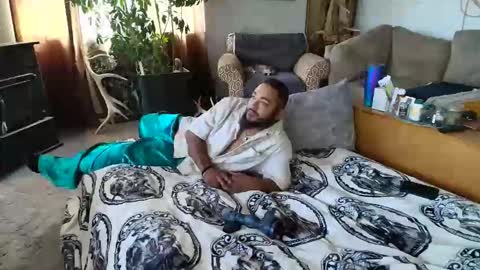 Snapshot of newyou25loveuss chatting on November 5, 2025, 8:31 pm SexyTime0420 online show from November 5, 2025, 8:31 pm